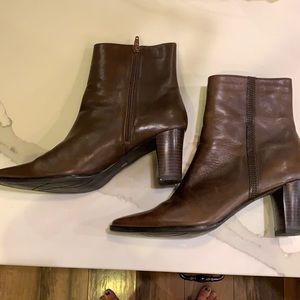 A.n.a Brown Booties Women’s Size 8